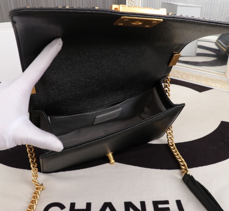 Ch**el leboy series bags